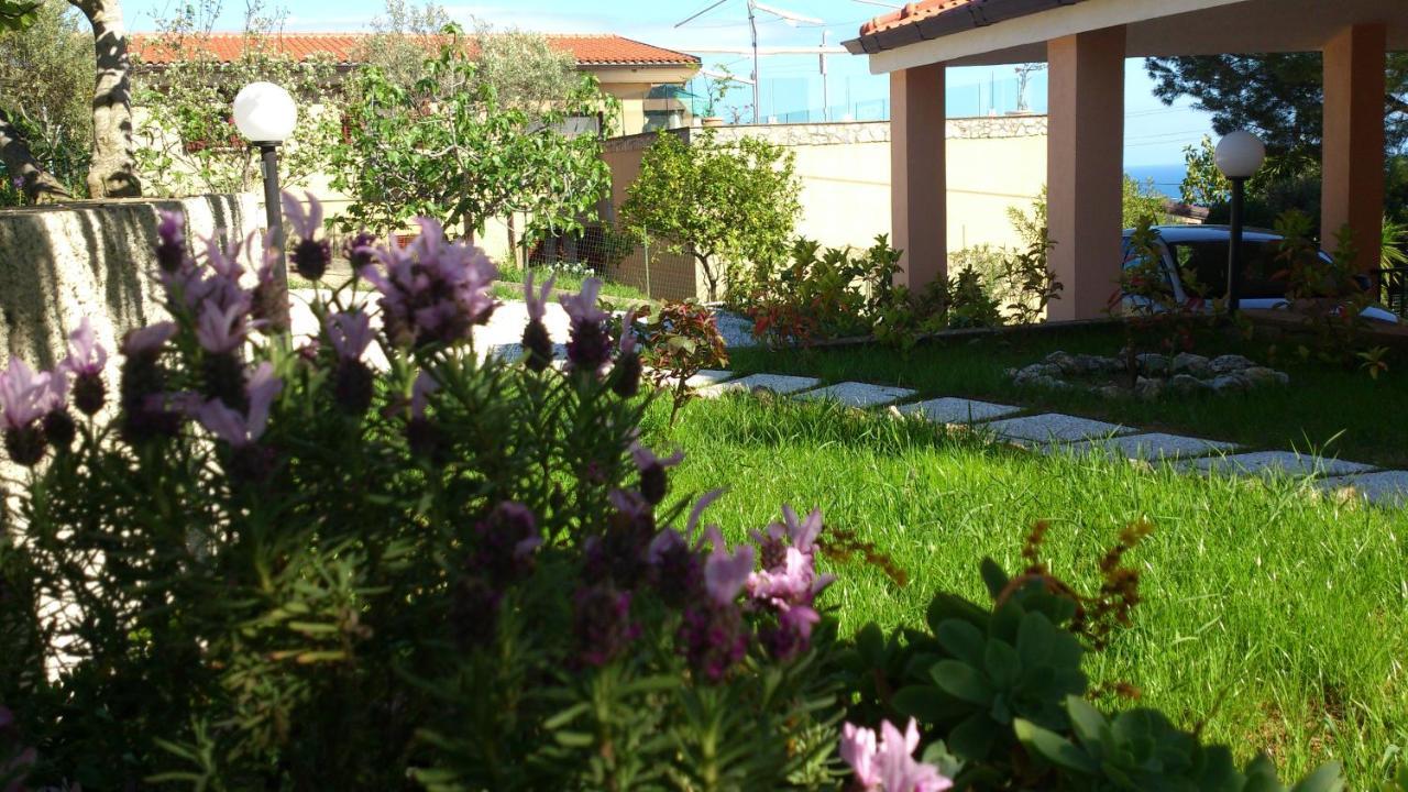 Borgo Marinaro Bed & Breakfast Marina di Camerota Dış mekan fotoğraf